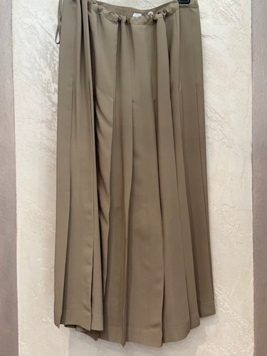 Hache Long Pleated Skirt hache Gonna